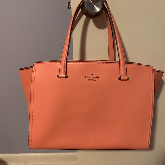 Kate Spade Purse - Picture 1 of 4